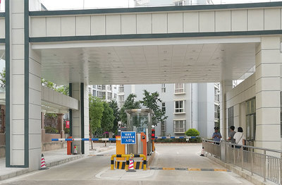 车牌识别系统助力2000户教职工小区破解高峰期拥堵难题